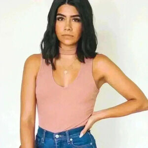 Choker V-neck Bodysuit